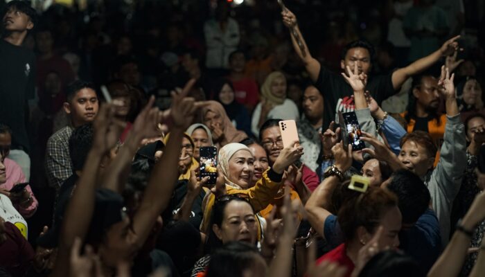 Tak Disangka,Kampanye Dialogis Paslon NK-STA di Kelurahan Kotobangon Dihadiri Ribuan Warga