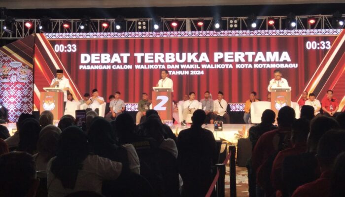 Debat Kandidat Pertama,Paslon NK-STA Kuasai Panggung