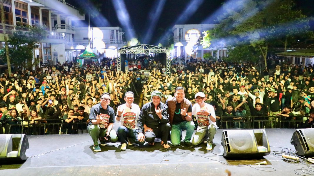 Diky Chandra Hadiri dan Apresiasi Anniversary Ke-28 Tahun Scooter Tasikmalaya Club, Kekompakan nya Luar Biasa