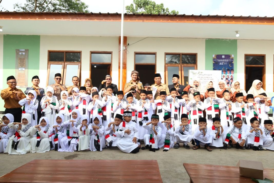Di Peresmian Gedung Baru, Diky Chandra : Bangga Puluhan Siswa Kelas 1 Di SDIT Ainun Sudah Hatam Al Qur’an 30 Juz