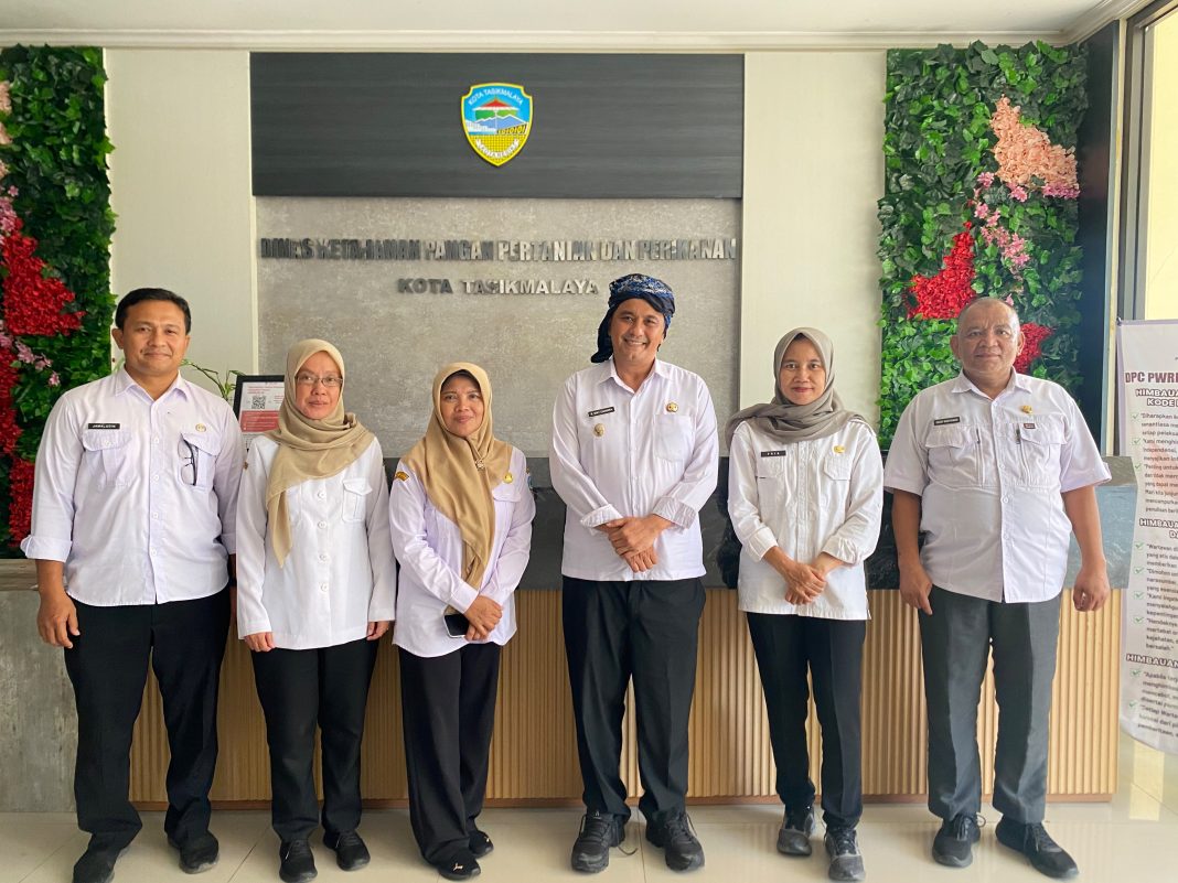 Diky Chandra Kunjungi DKPPP Kota Tasikmalaya Terkait Keluhan PPL Revitalisasi Cikunten