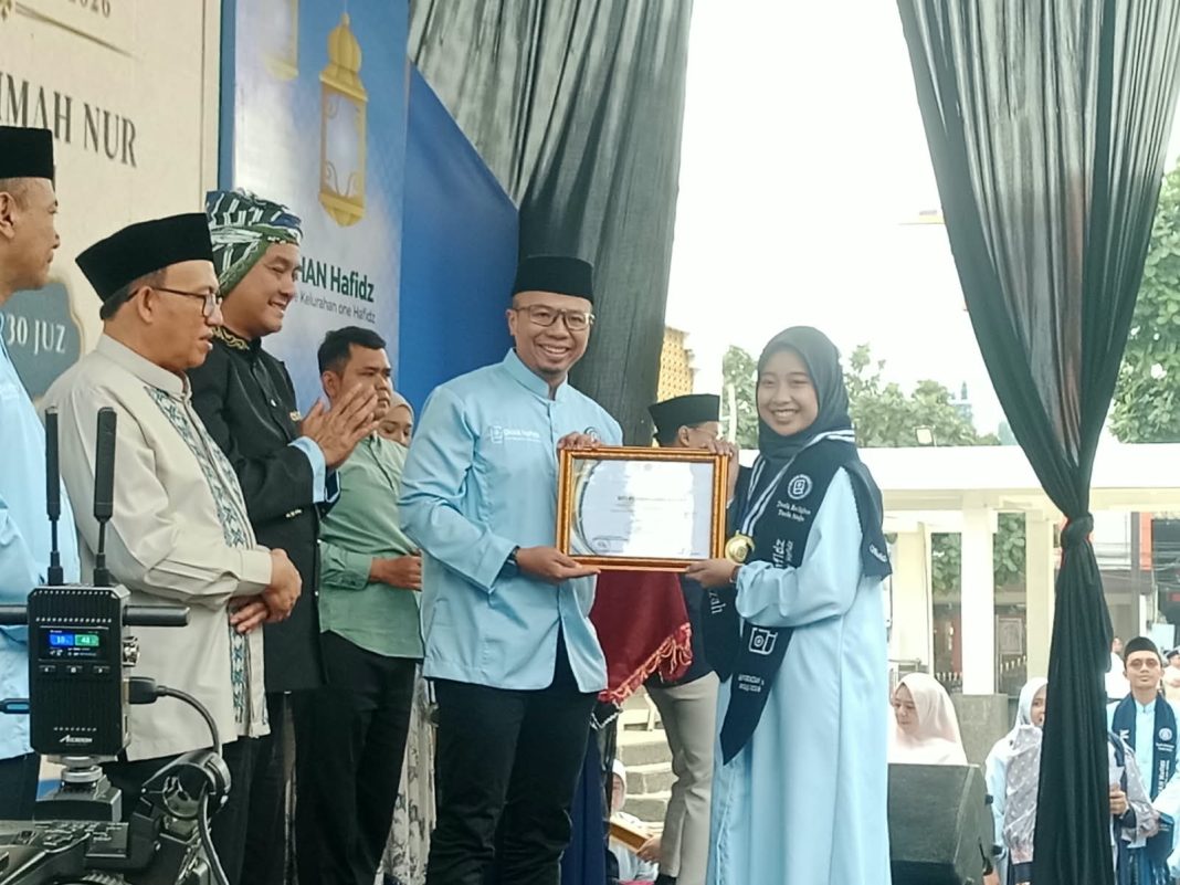 Wali Kota Bersama Wakil Wali Kota Serta Sekda Kota Tasik Hadiri Wisuda 44 Peserta OHAN Hafidz