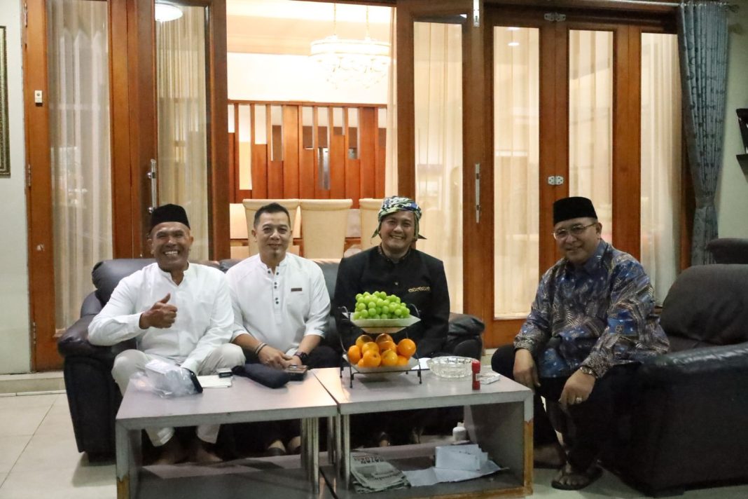 Wakil Wali Kota Tasik Diky Chandra Hadiri PHBI Maulid Nabi di Masjid Besar Kec. Cipedes Bojong Kaum