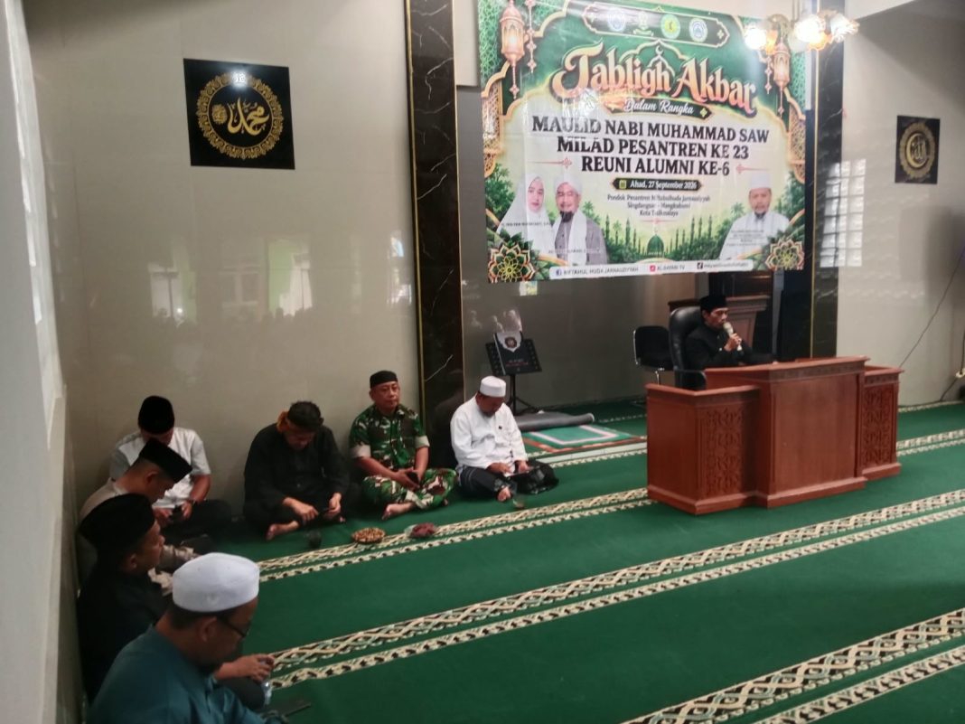 Diky Chandra Hadiri Milad Ponpes Miftahul Huda Jarnauziyyah, Sindangsari, Mangkubumi